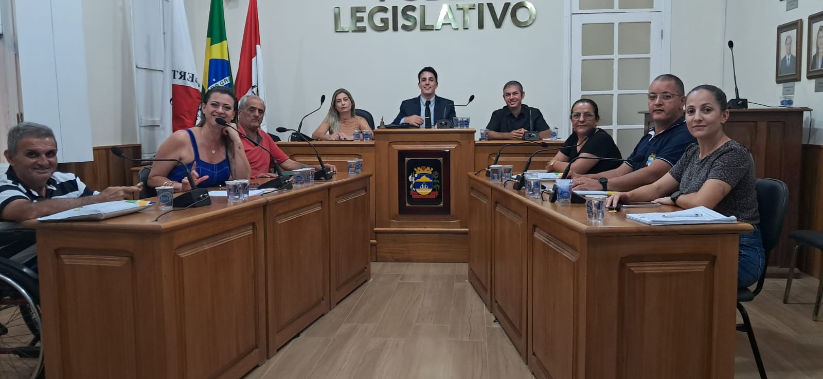 Câmara de Passa-Quatro aprova projetos e destina moções em reunião ordinária; Dr. João Kaiser usa tribuna para falar sobre Autismo
