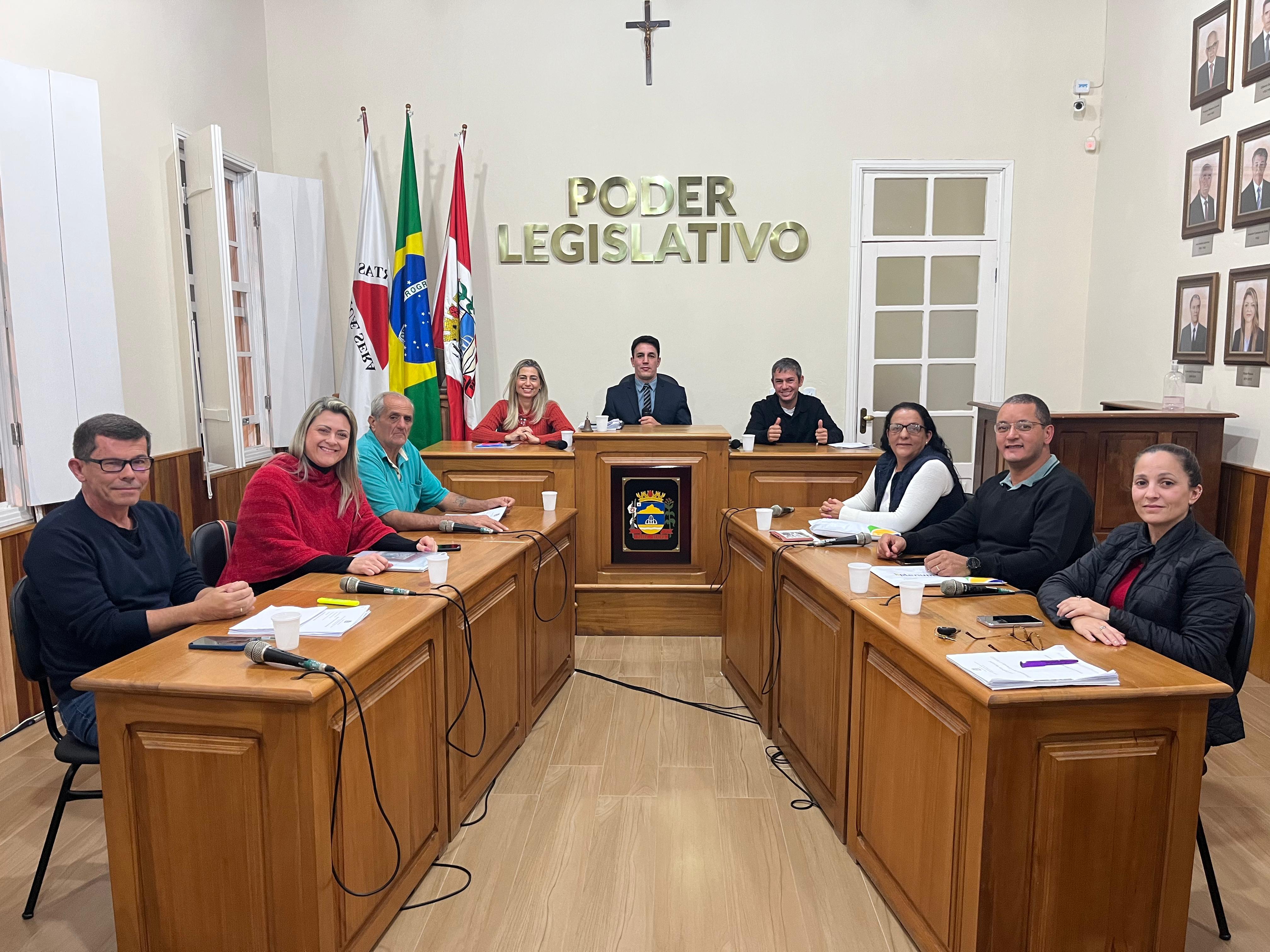 Câmara Municipal de Passa-Quatro realiza 8ª Reunião Ordinária de 2025