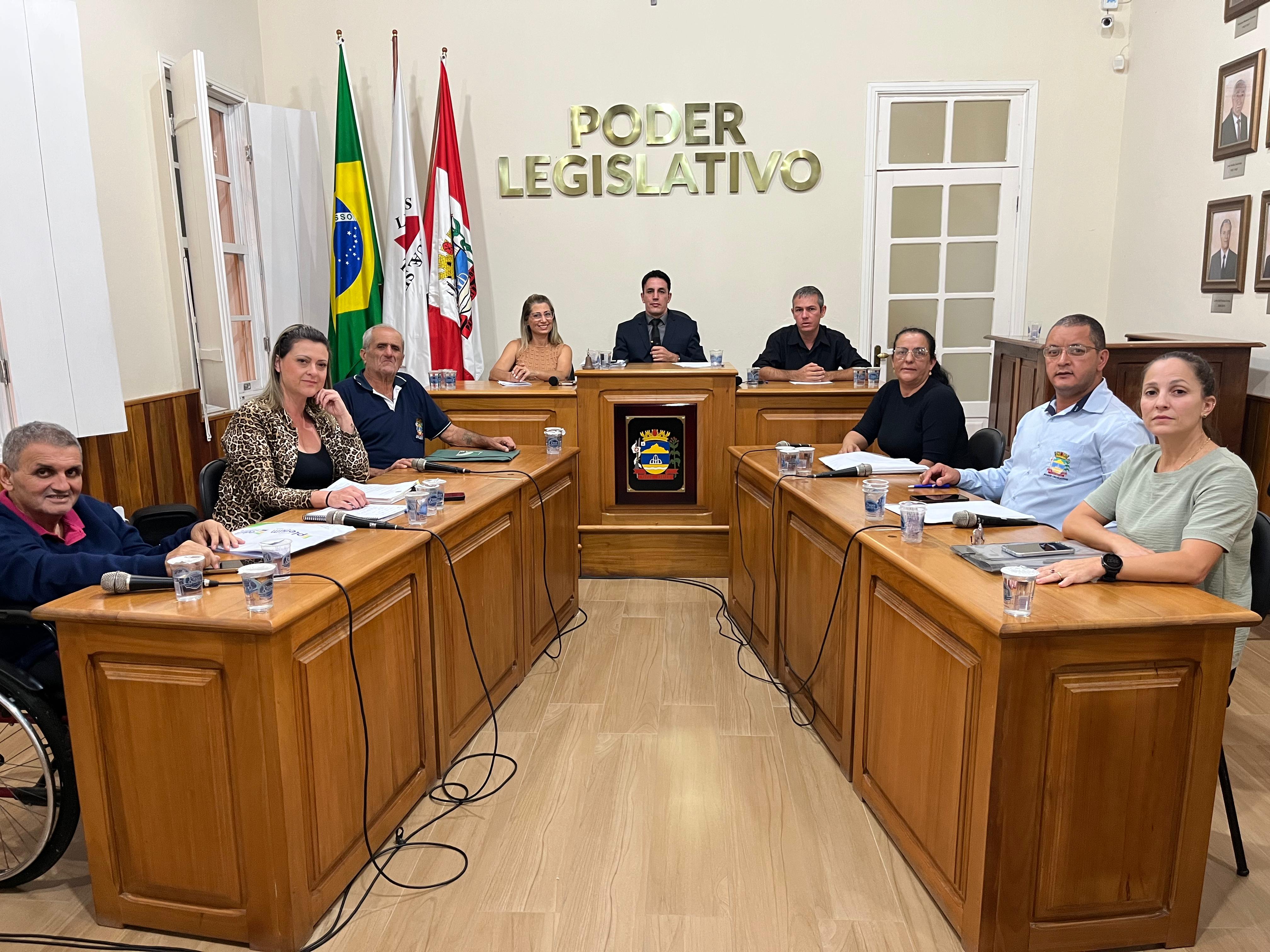 Câmara Municipal realiza primeira reunião ordinária de março e analisa projetos do Executivo