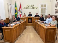 Câmara Municipal realiza primeira reunião ordinária de março e analisa projetos do Executivo